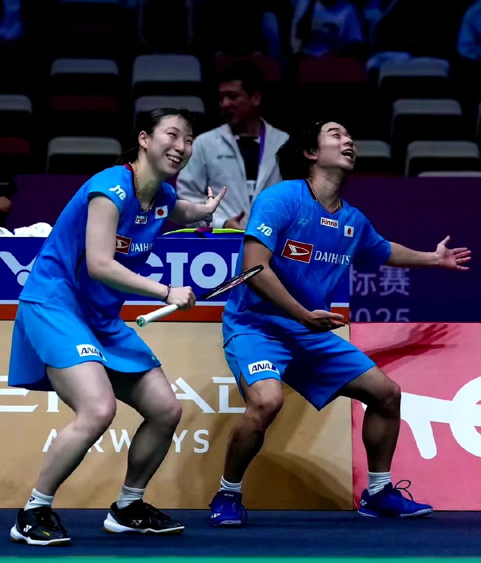 瑞典队鏖战日本队，许昕状态火热