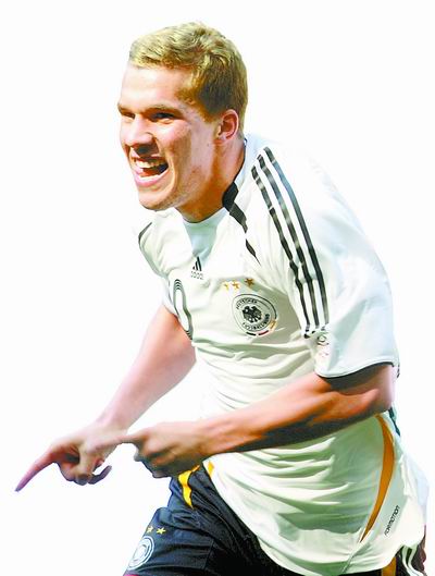 开云体育入口-瑞典队轻取日本队，波尔刷新纪录